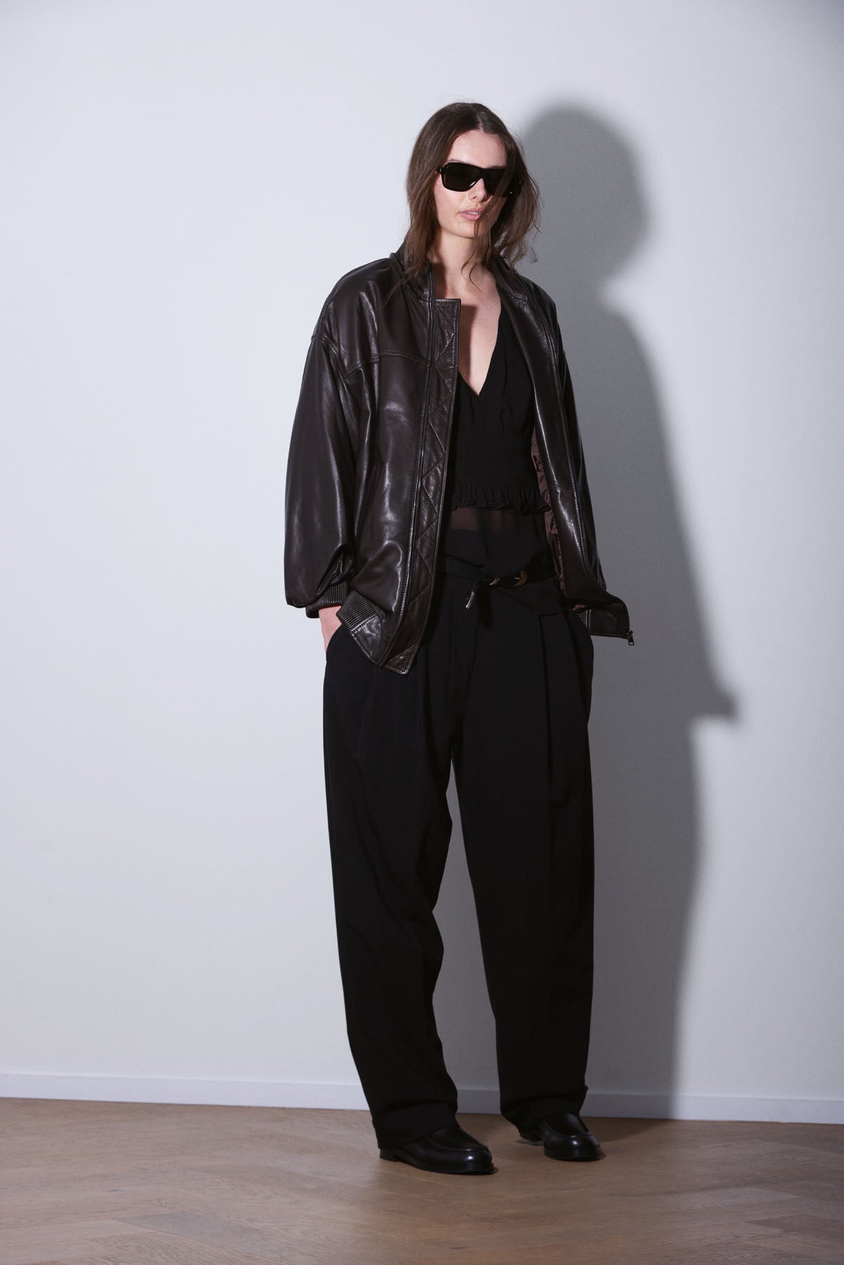 HOODED LEATHER BOMBER DARKEST BROWN