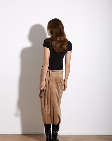 CAMEL VEGAN SUEDE WRAP SKIRT - KNUEFERMANN 