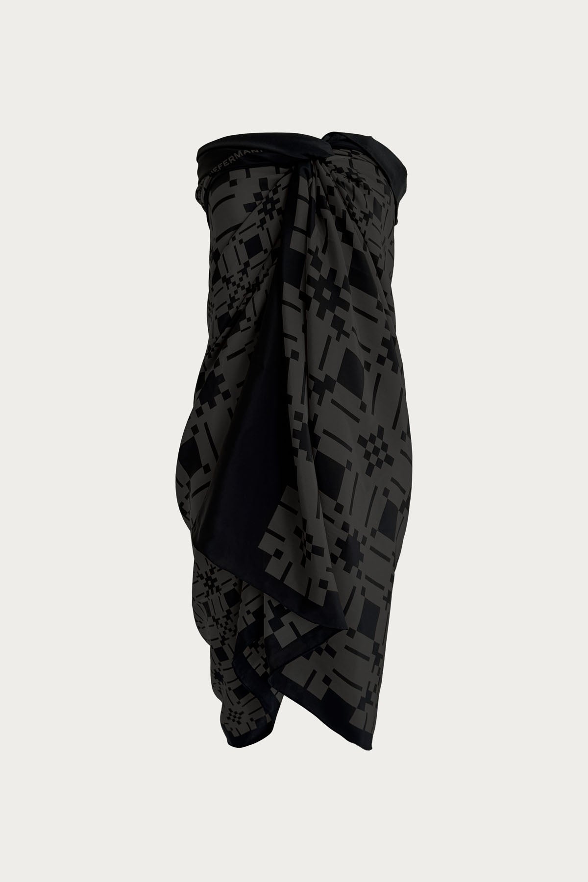 OLIVEWOOD/BLACK RESORT SILK SARONG /SCARF
