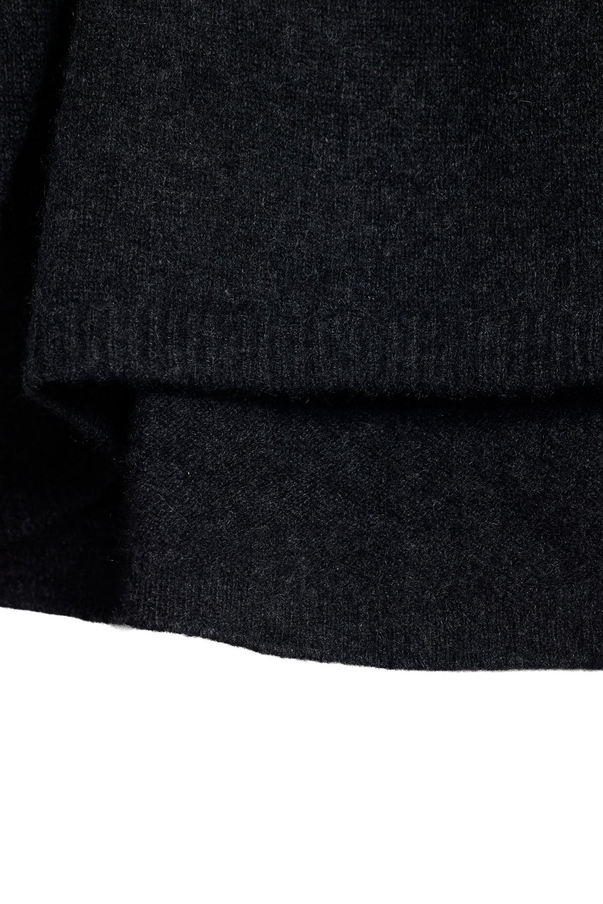 CASHMERE CHARCOAL