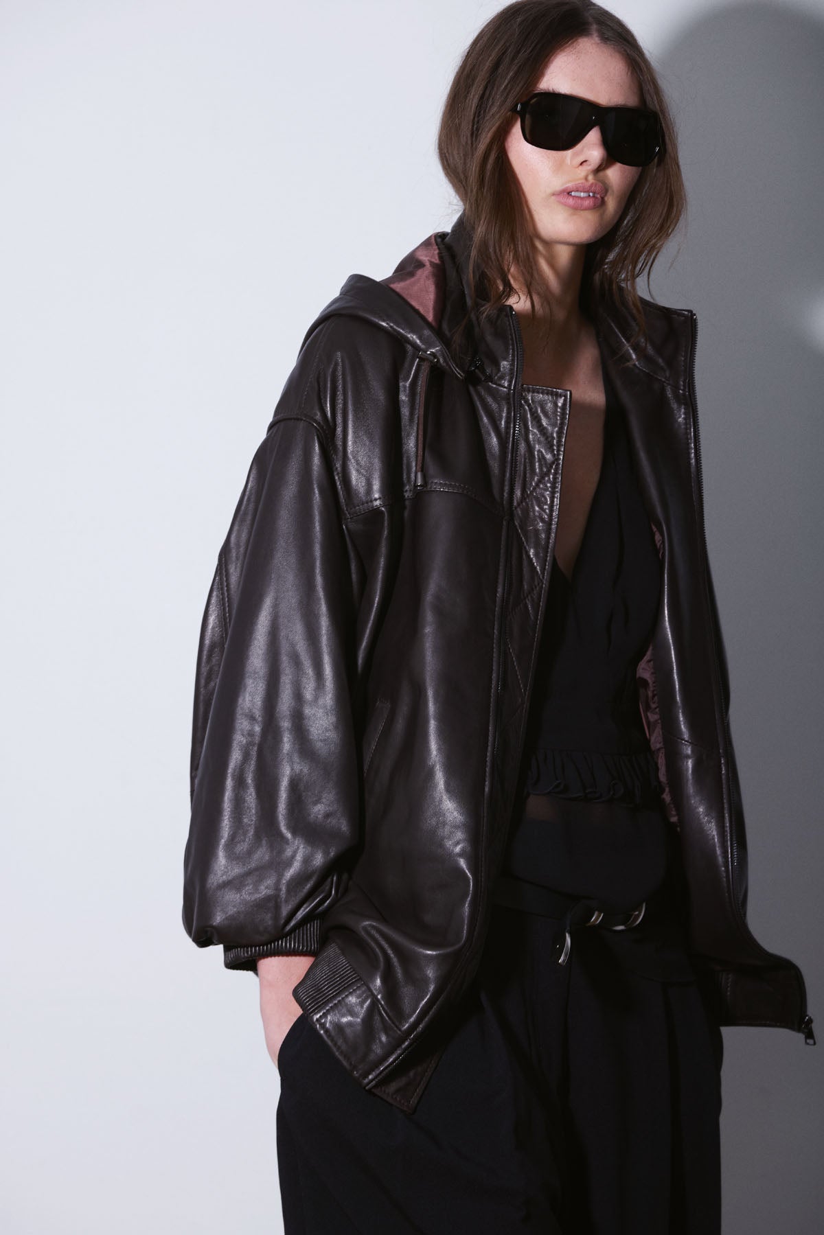 HOODED LEATHER BOMBER DARKEST BROWN
