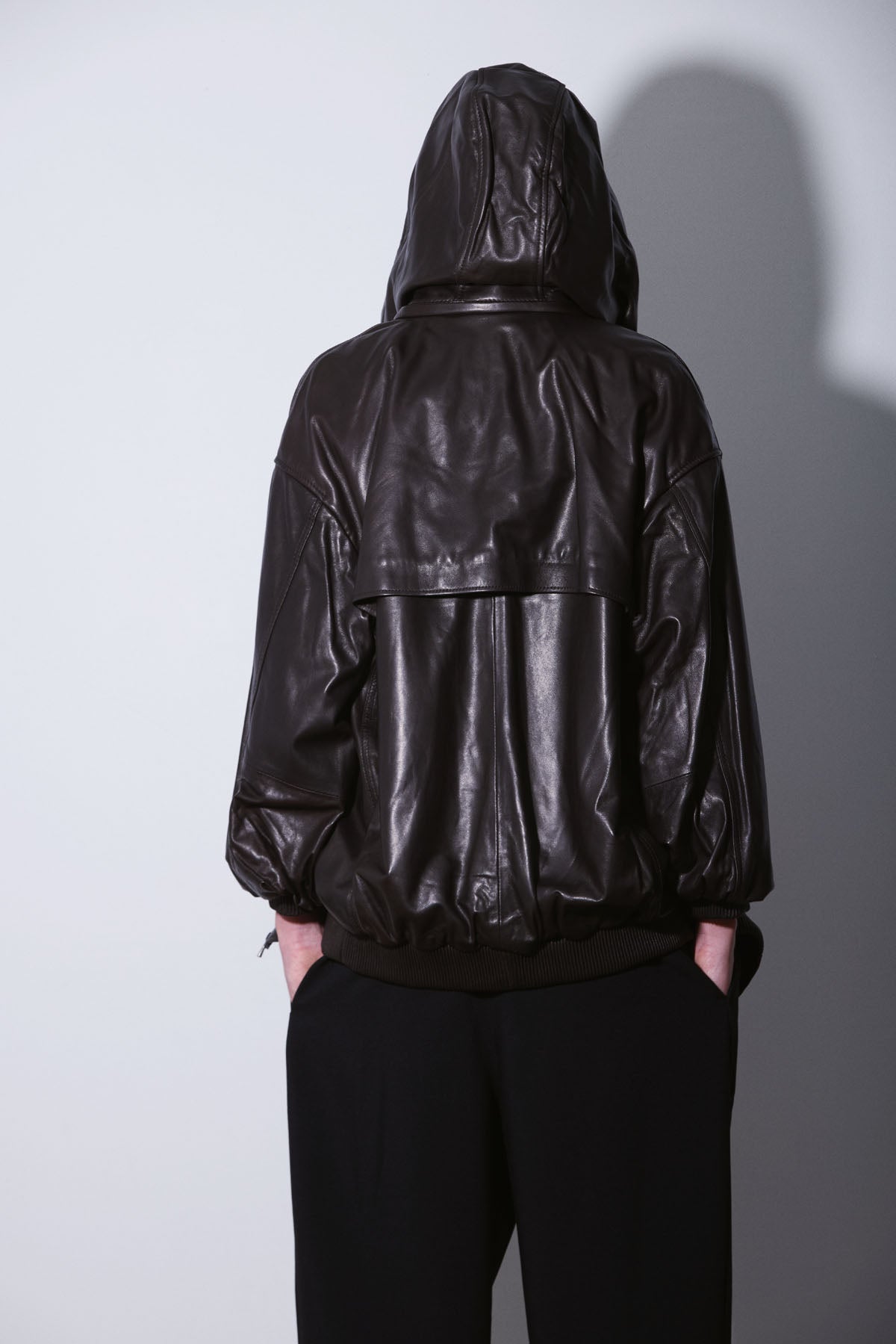 HOODED LEATHER BOMBER DARKEST BROWN