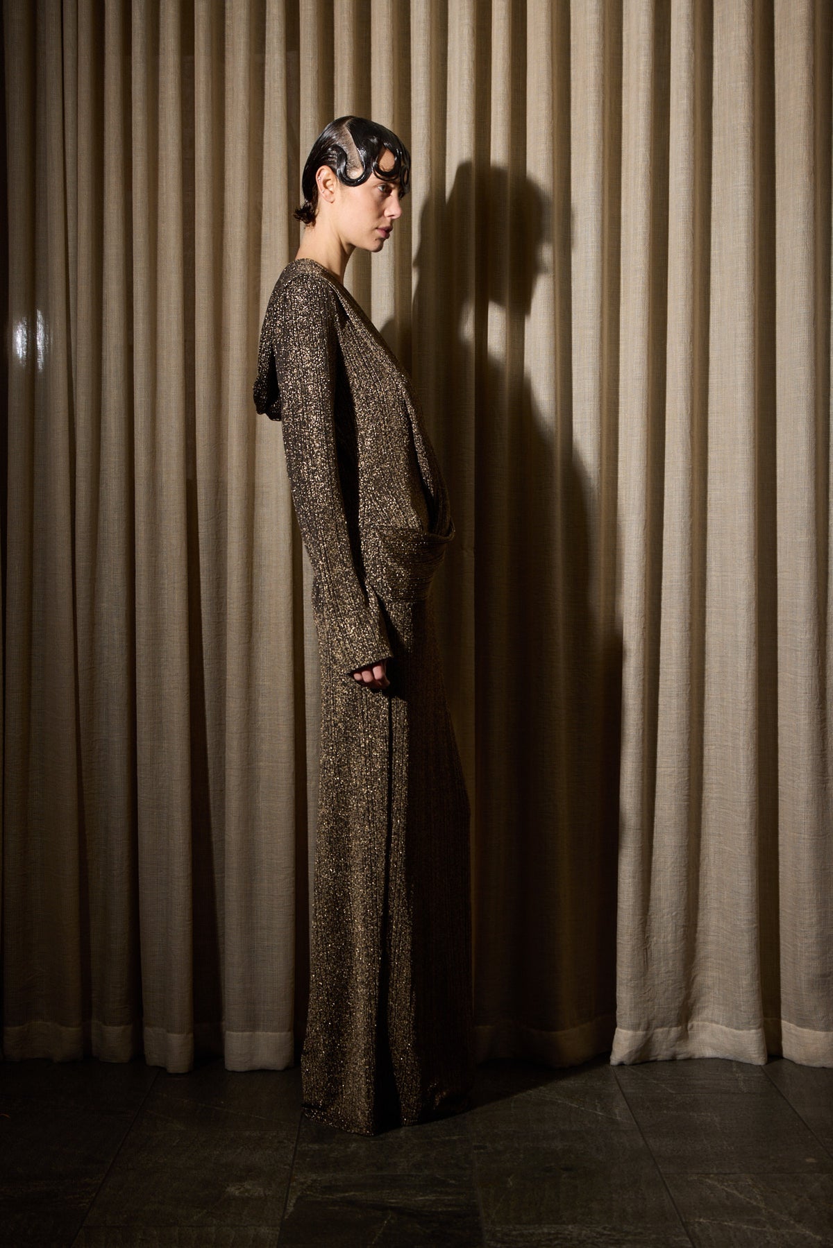 GOLD LUREX HOODED DRESS RUNWAY