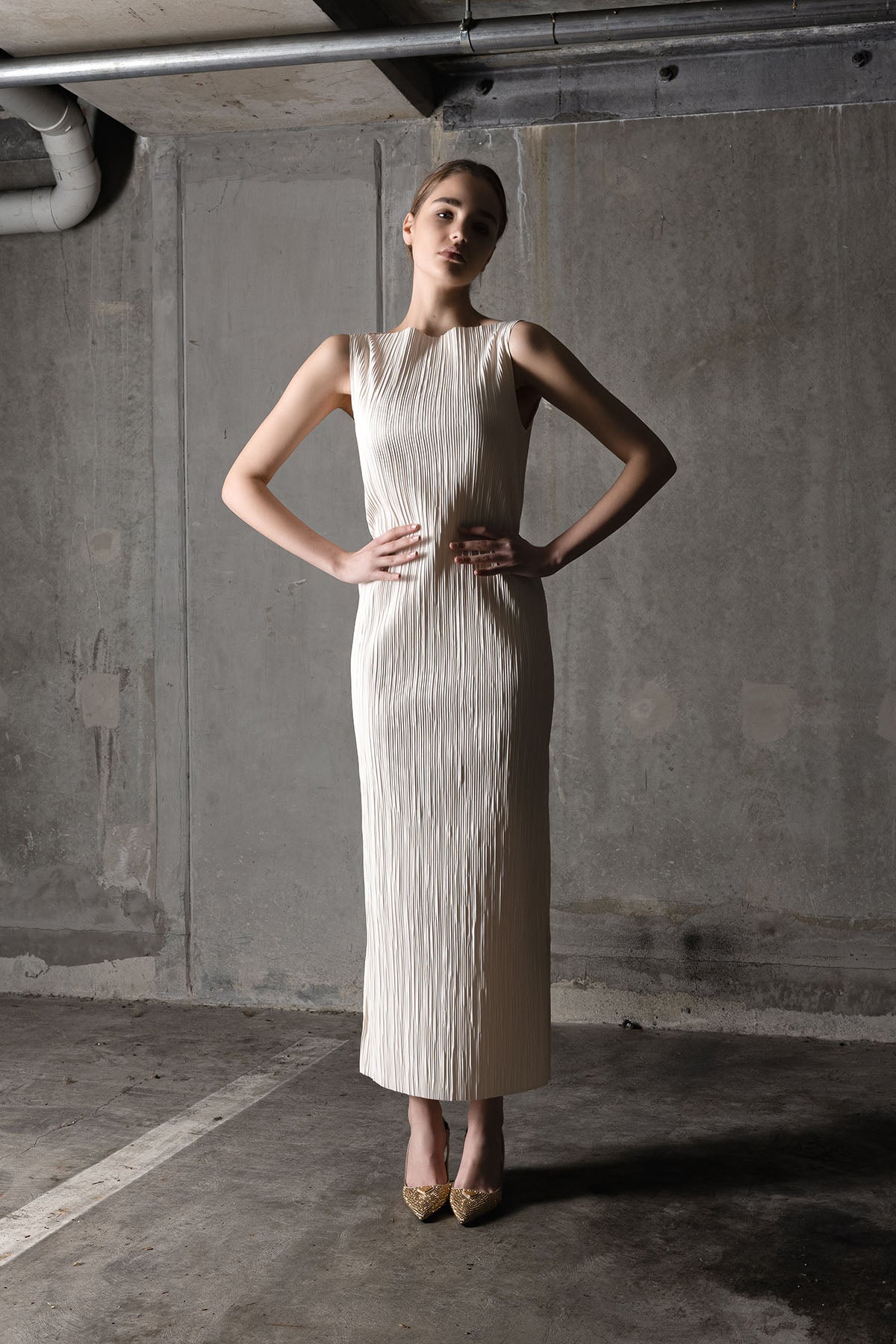 IMAGAWA KLEID KREIDE (NATÜRLICHER LOOK)