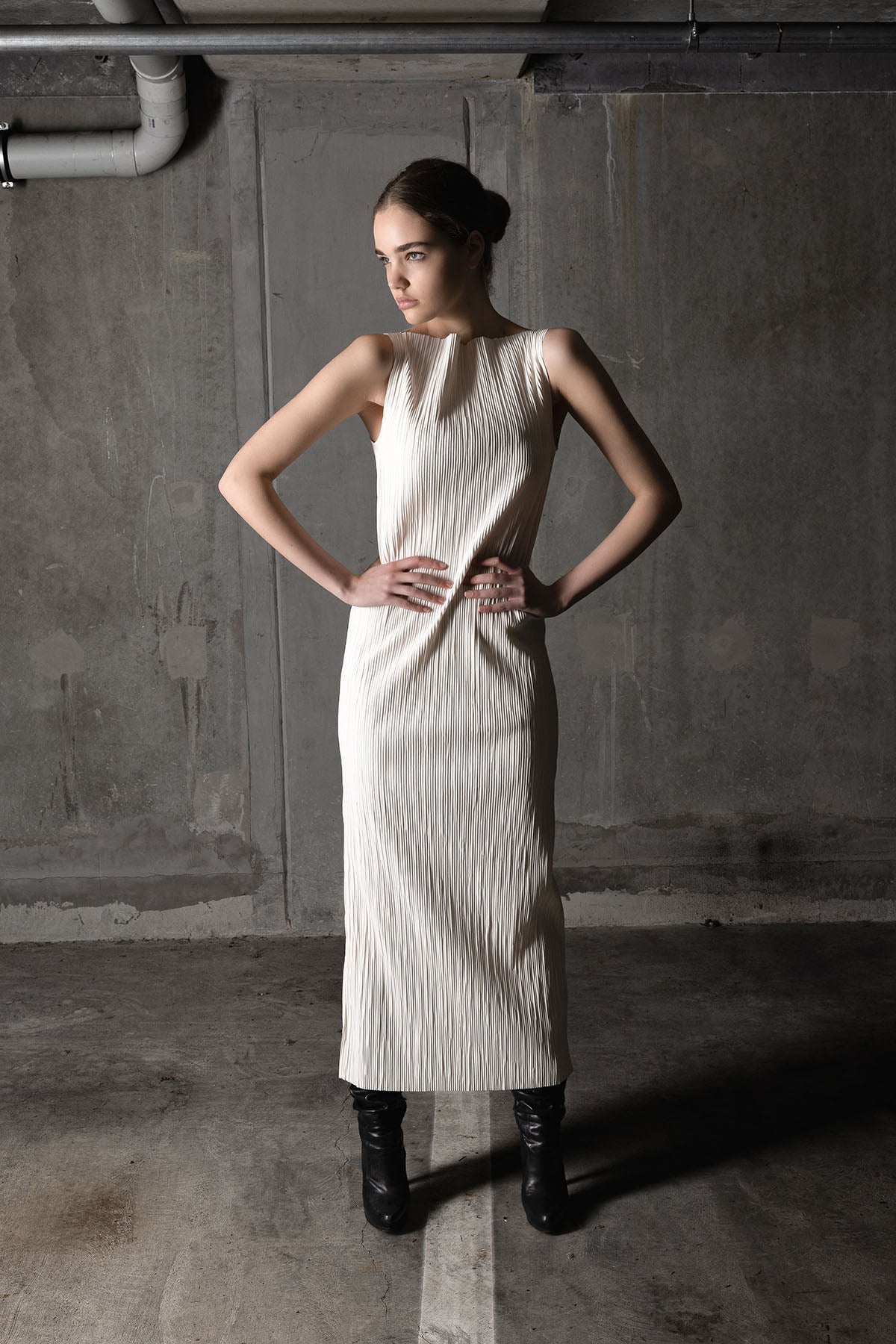 IMAGAWA KLEID KREIDE (NATÜRLICHER LOOK)