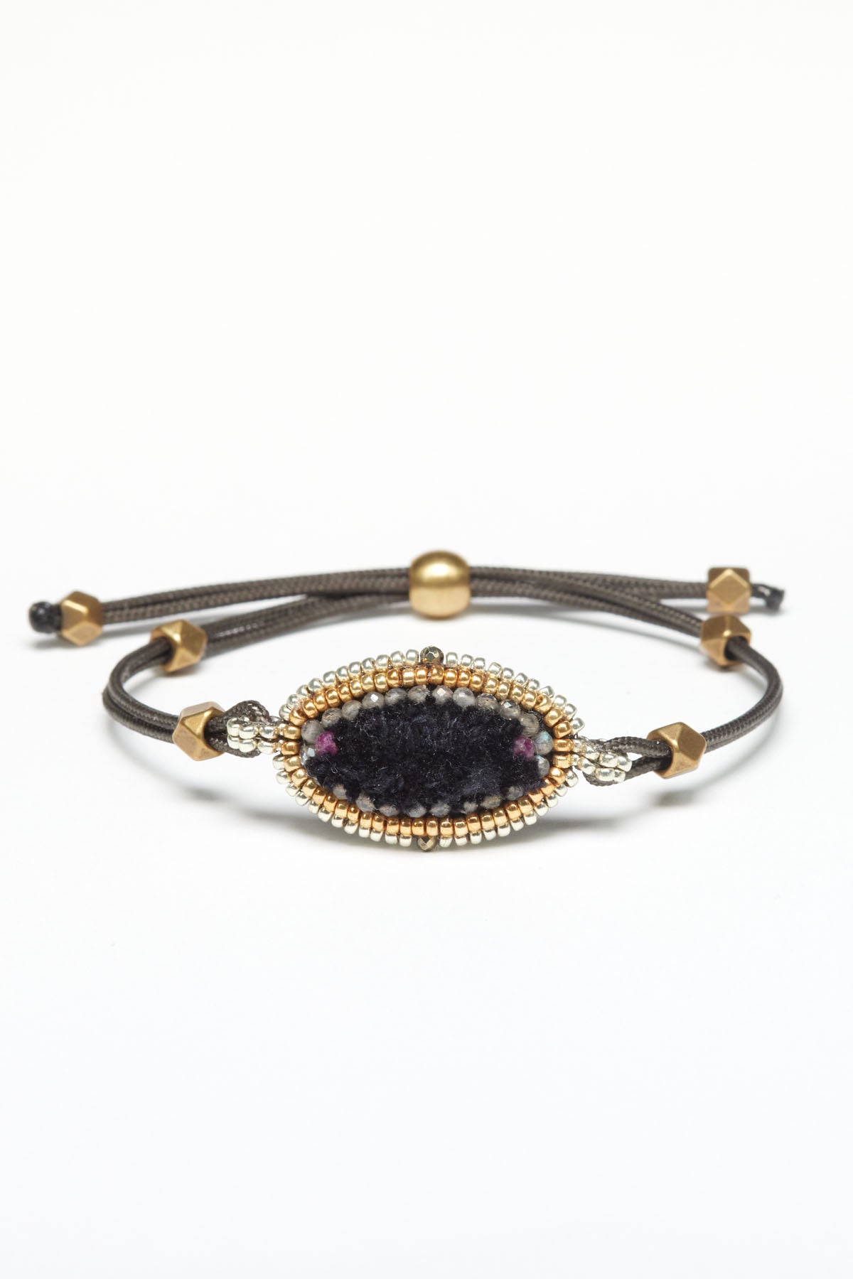 ISHI BRACELET OVAL