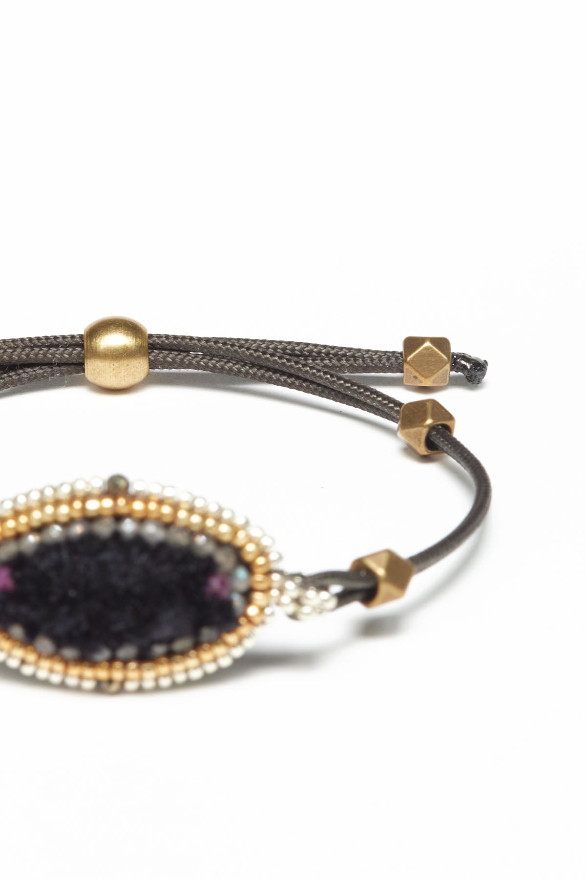 ISHI BRACELET OVAL