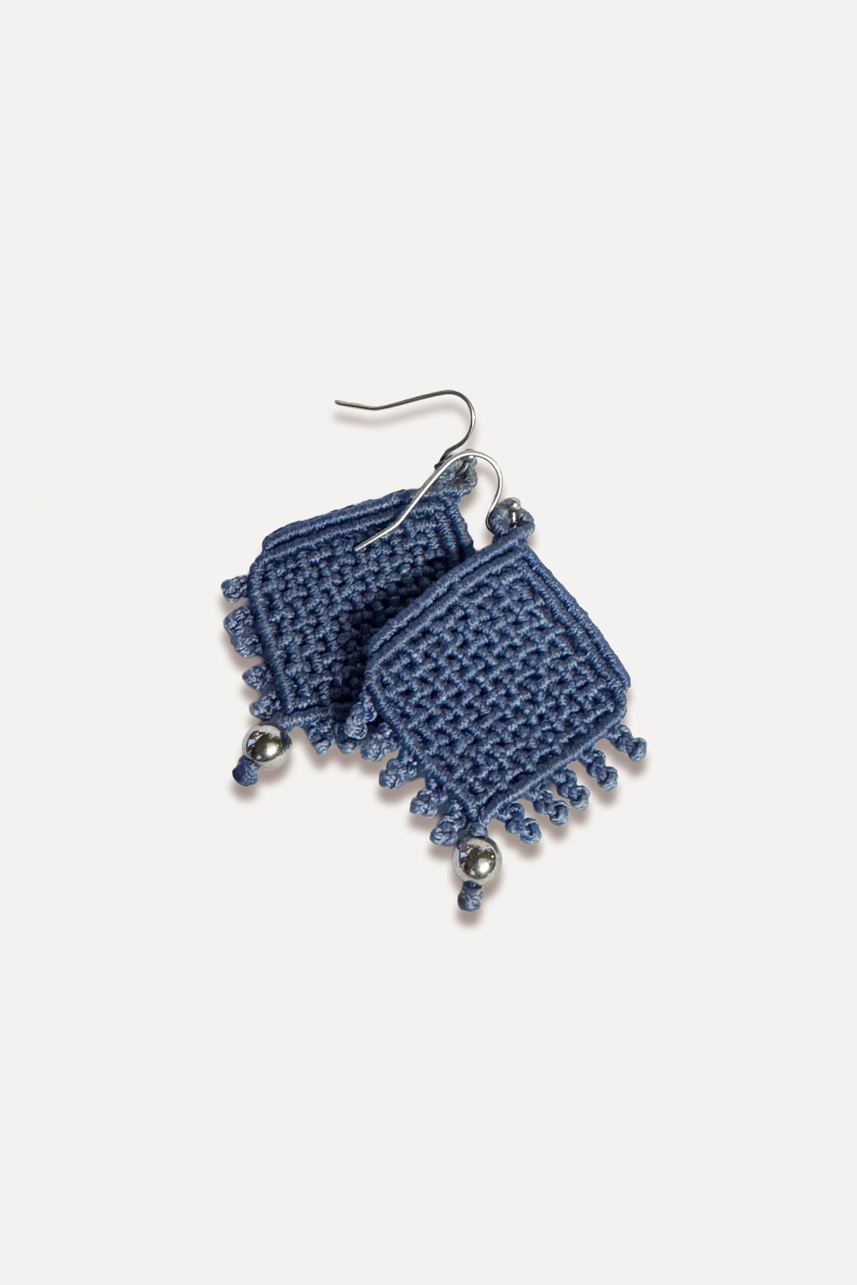 KISS THE FROG - BLUE EARRING