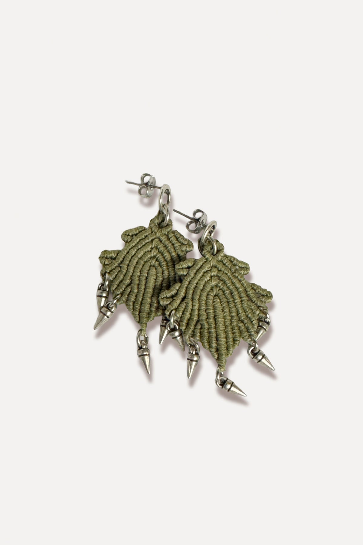 KISS THE FROG - GREEN EARRING