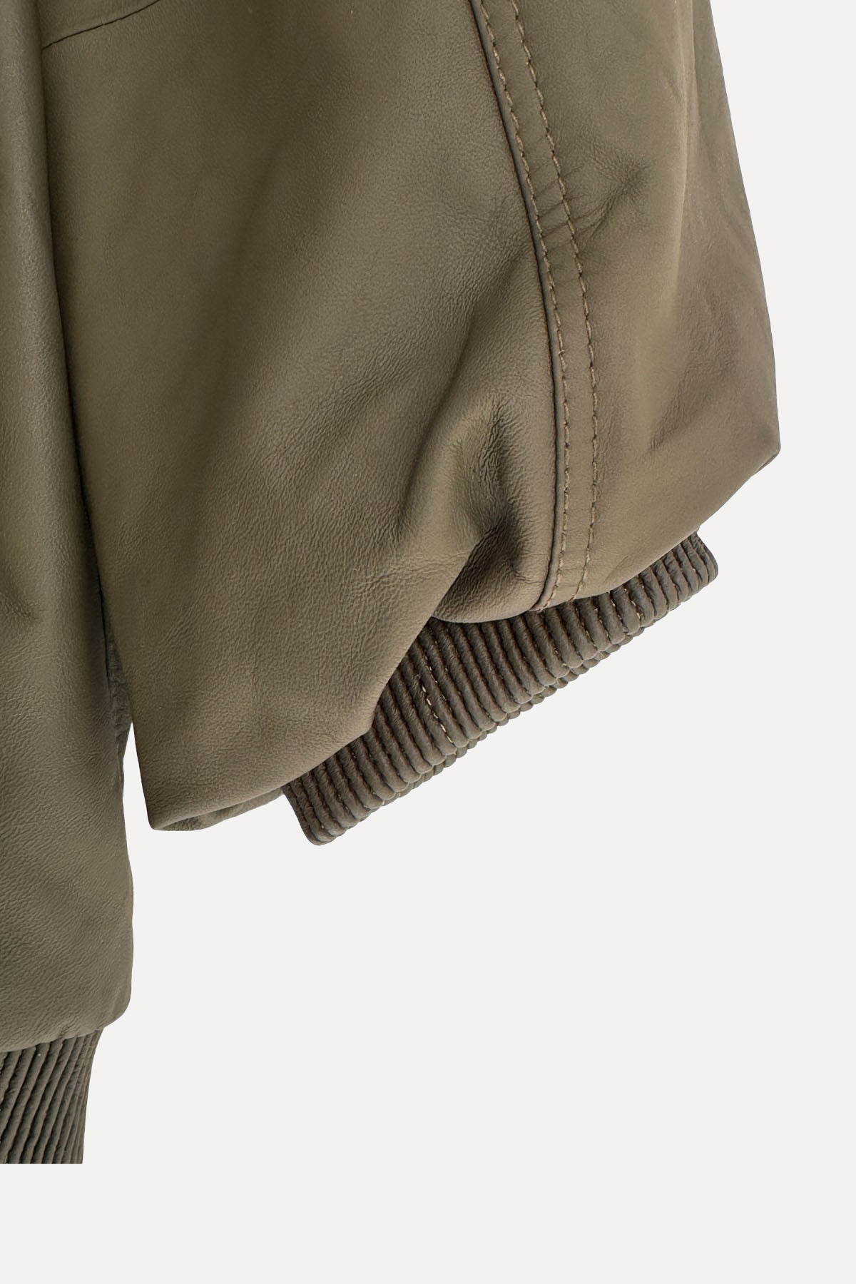 HOODED LEATHER BOMBER OLIVE