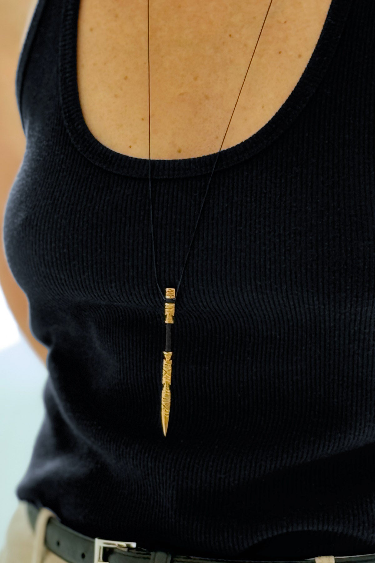 LORENA P COLLAR FLECHA LARGA GOLDENROAD - KNUEFERMANN 