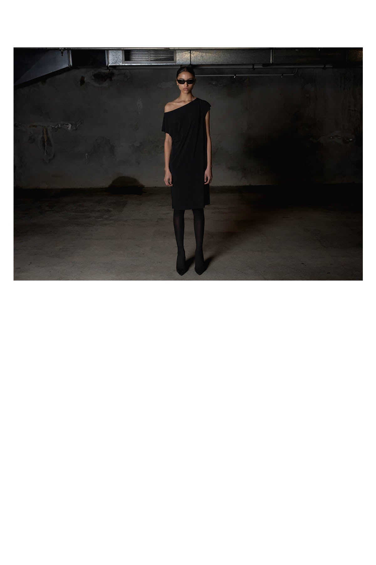 LASER T MIDI DRESS BLACK