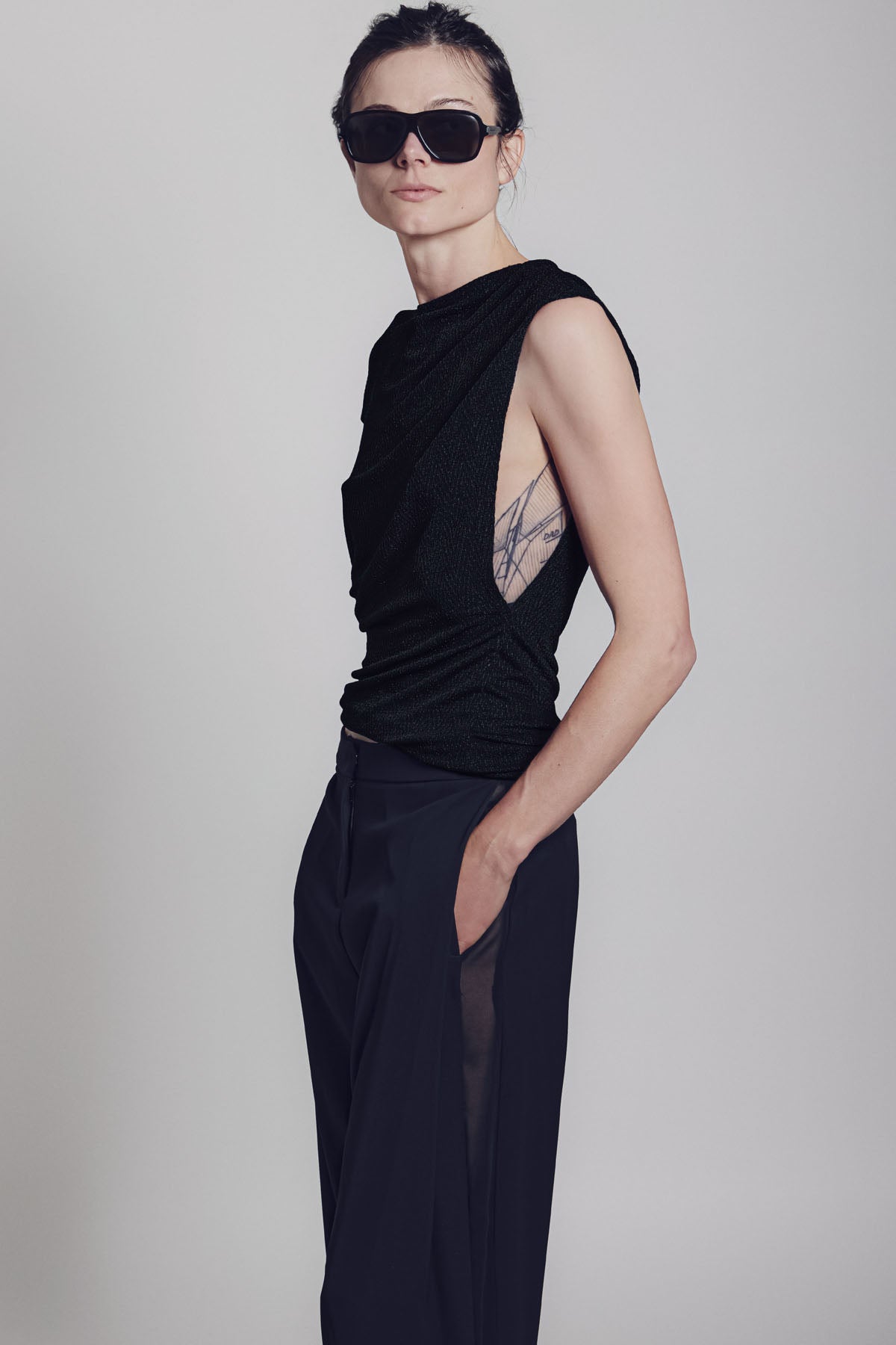 MYKIE EVENING TOP LUREX BLACK RUNWAY