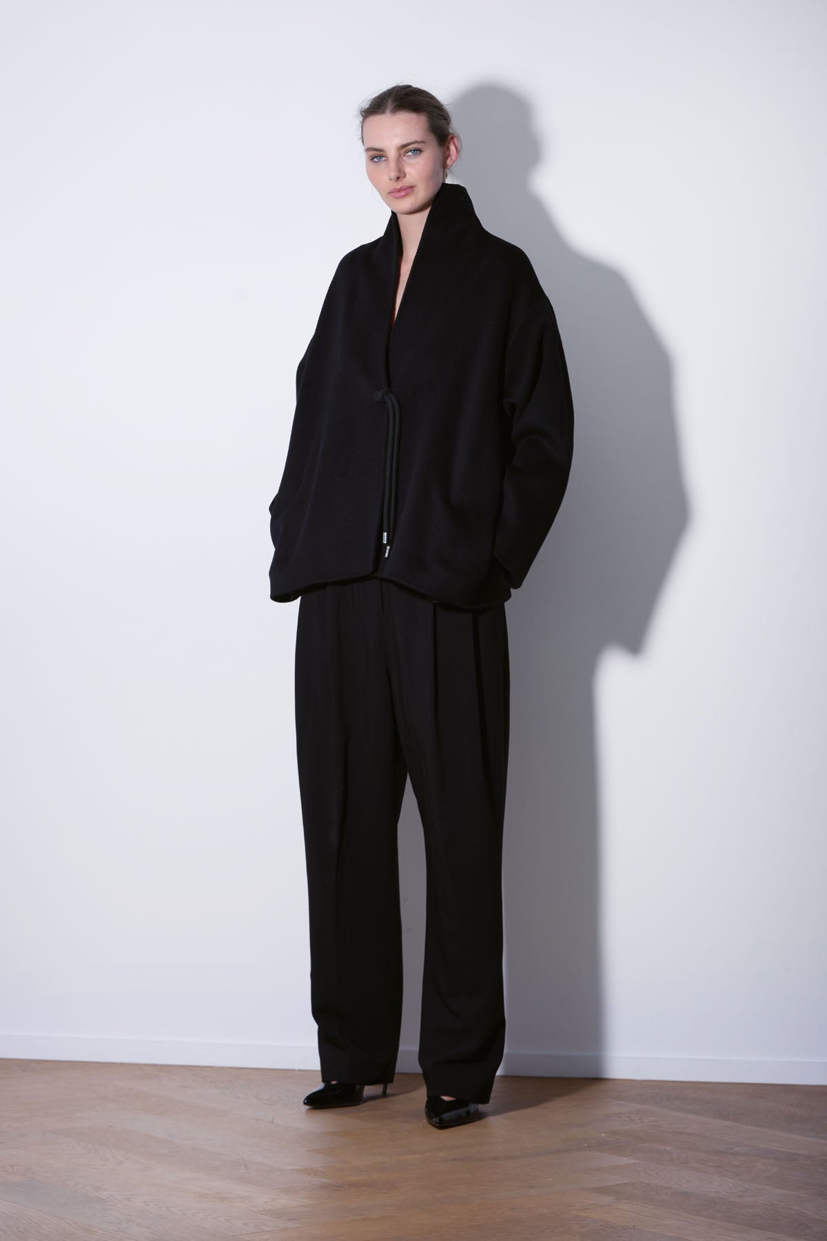 OVERSIZED WOOL CASHMERE JACKET WITH ROPE FASTENING