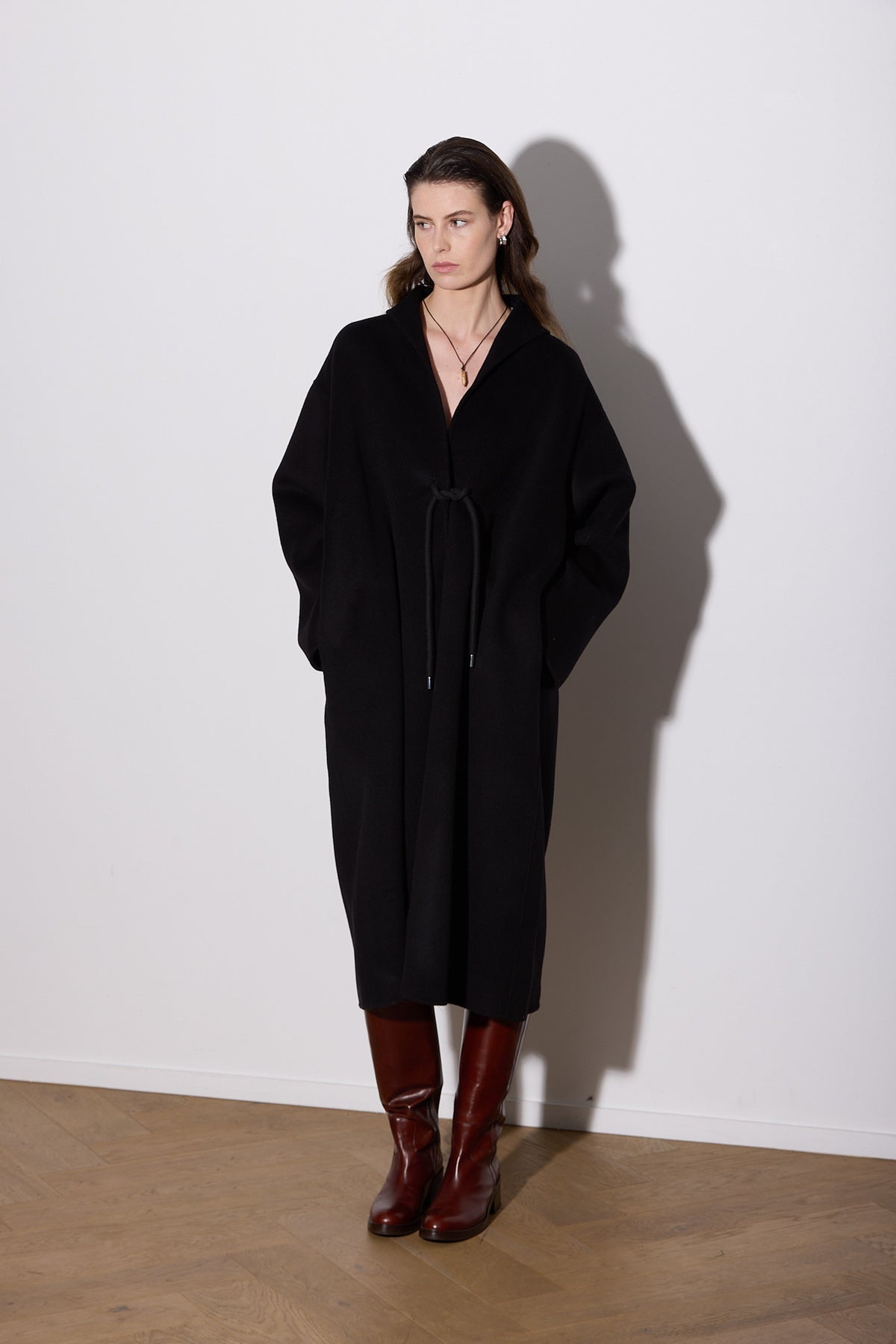 OVERSIZED WOOL CASHMERE COAT WITH ROPE FASTENING