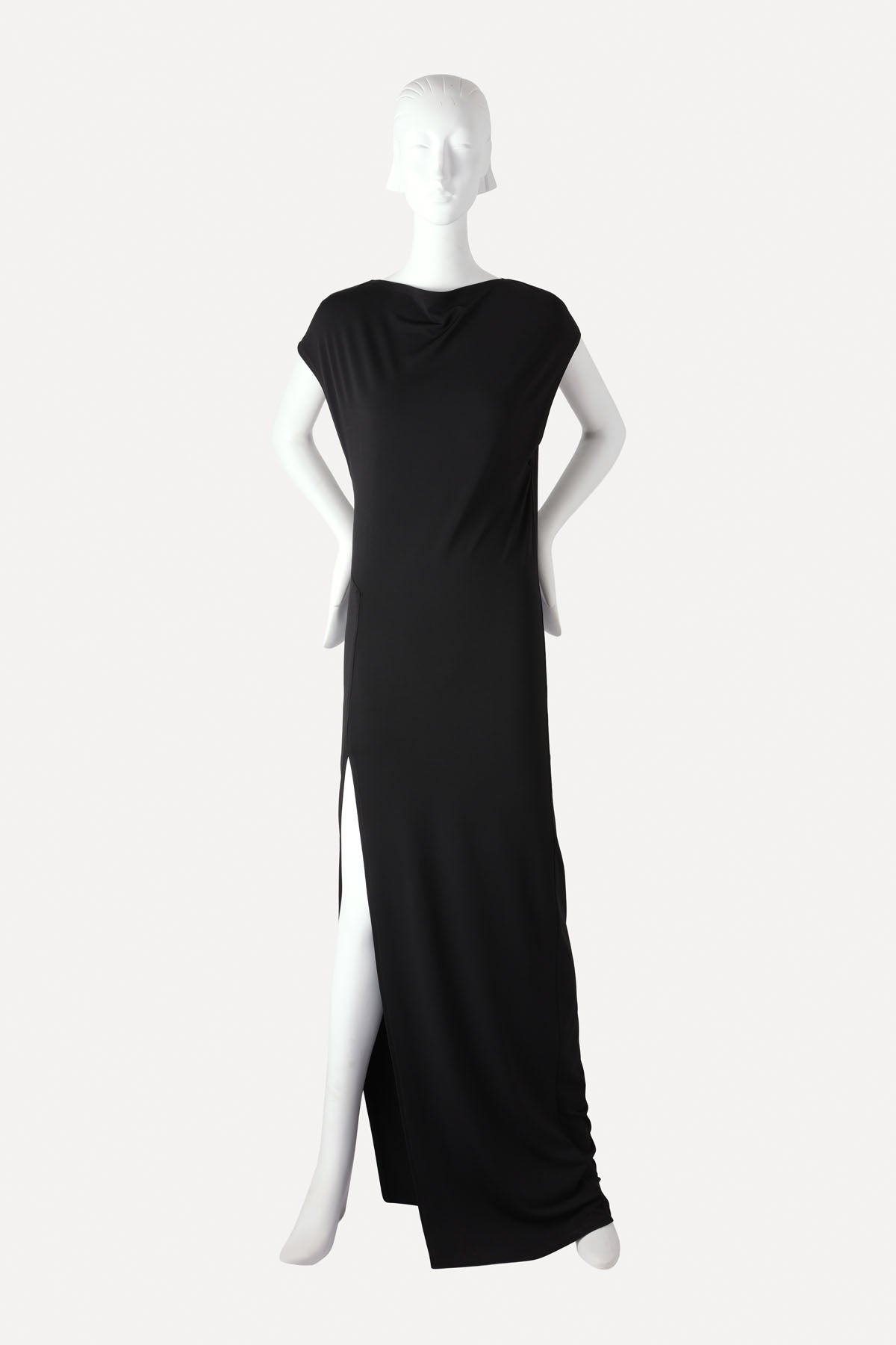 PALOMA COCKTAIL DRESS BLACK RUNWAY