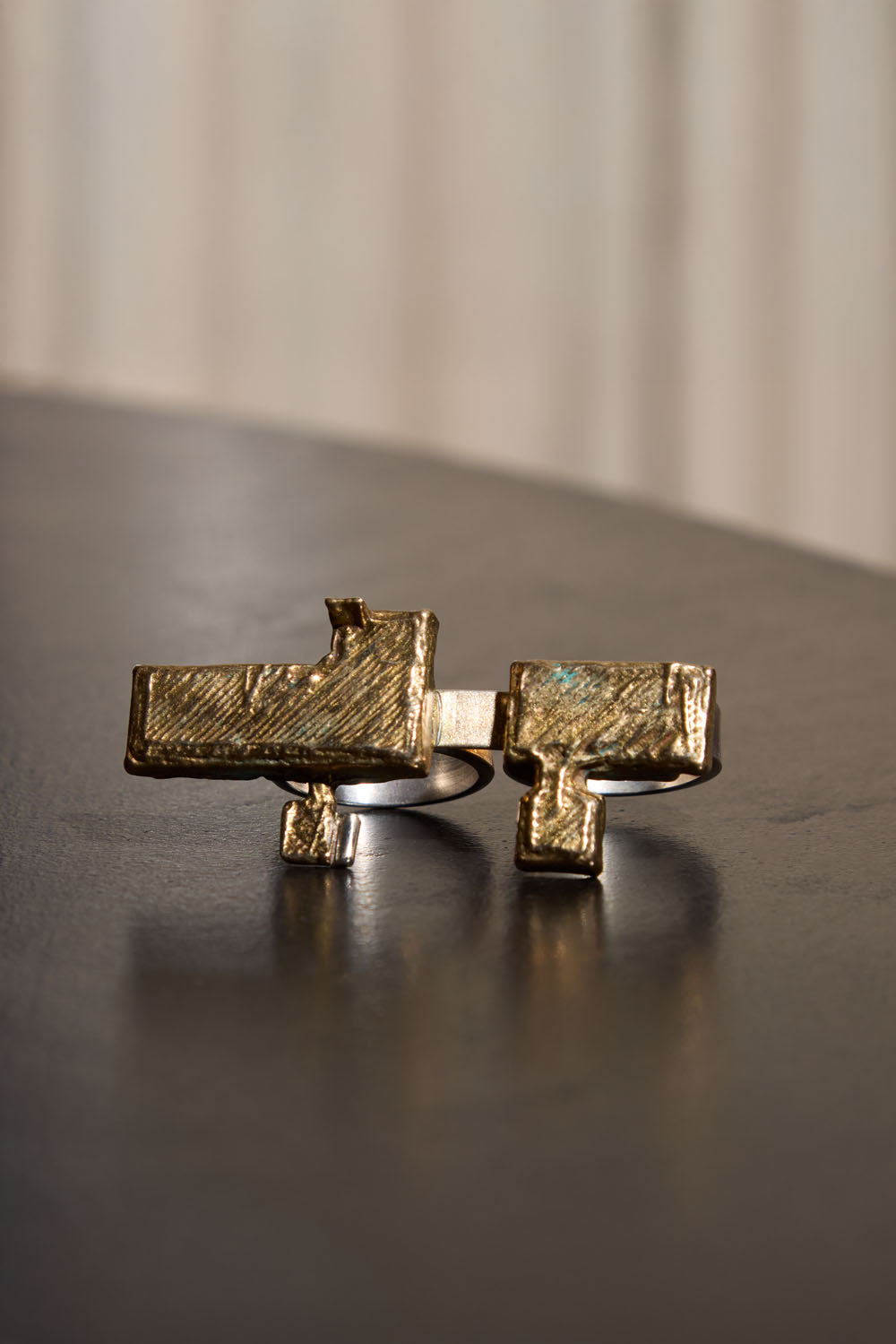 PURE SILVER RING WITH BRASS DETAIL