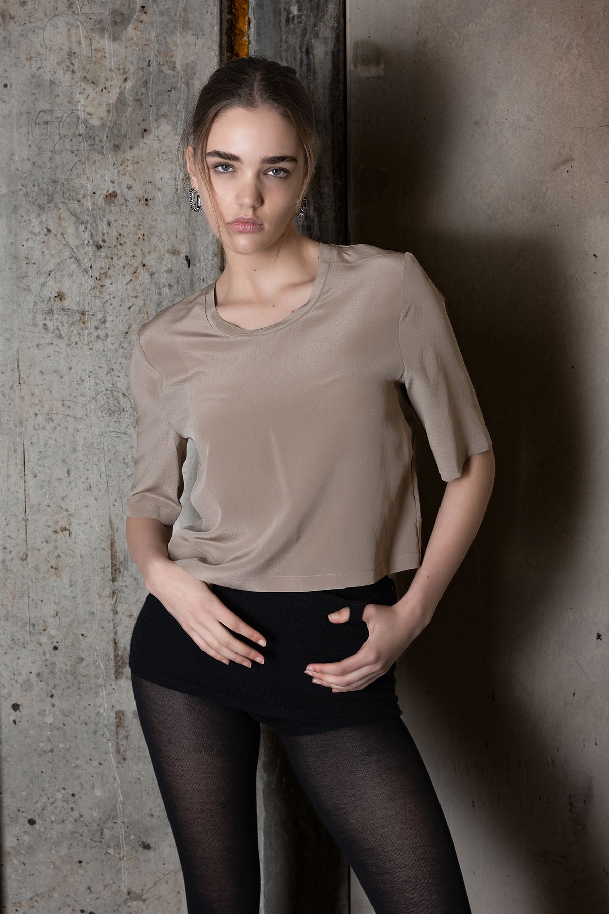 SILK CRUZ T  MOCHA PEARL