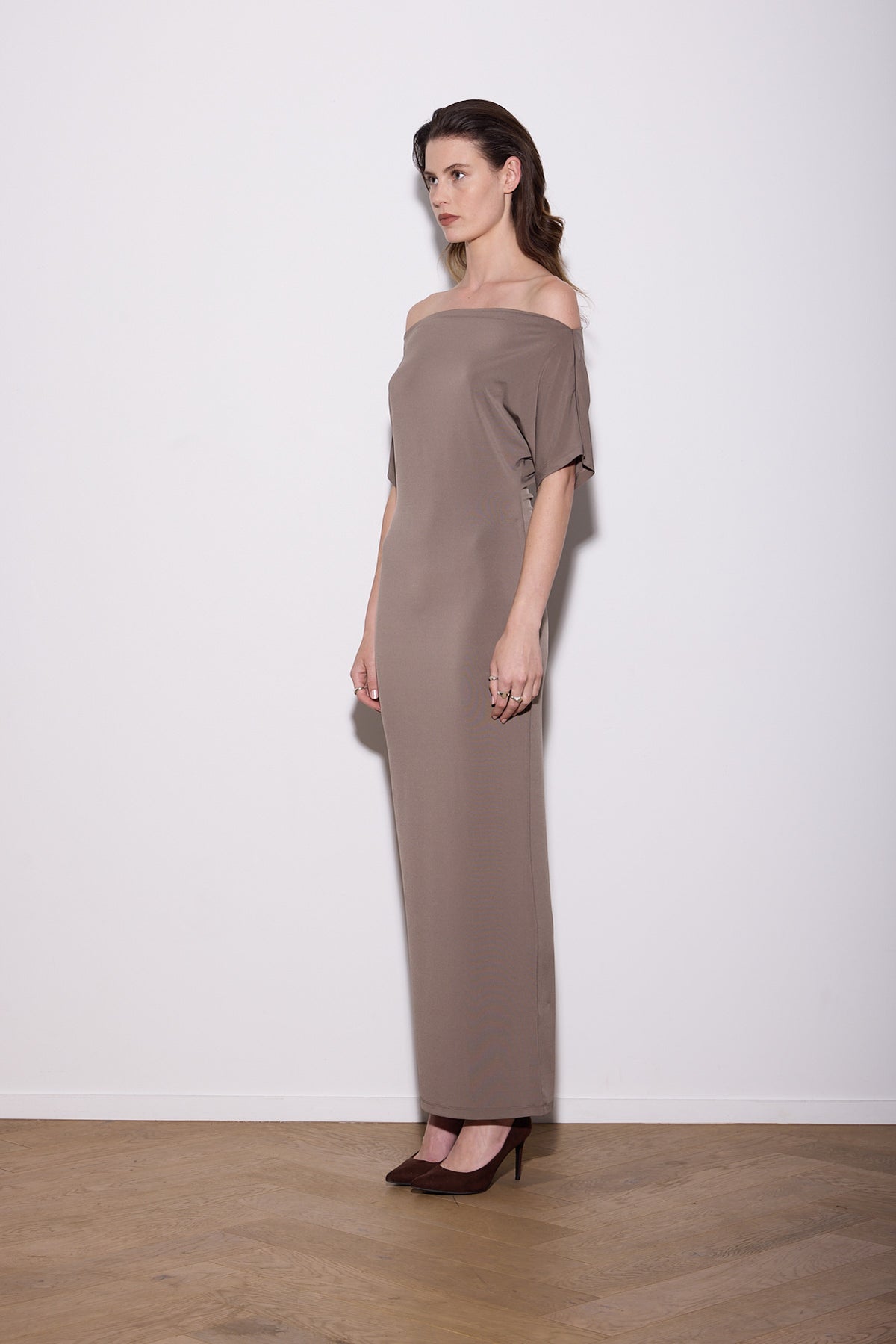SENNA KLEID LANG SCHWARZ