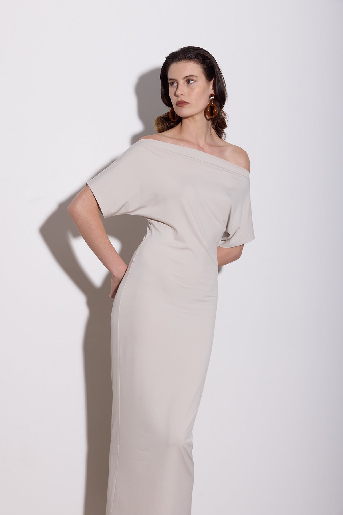 SENNA KLEID LANG SCHWARZ