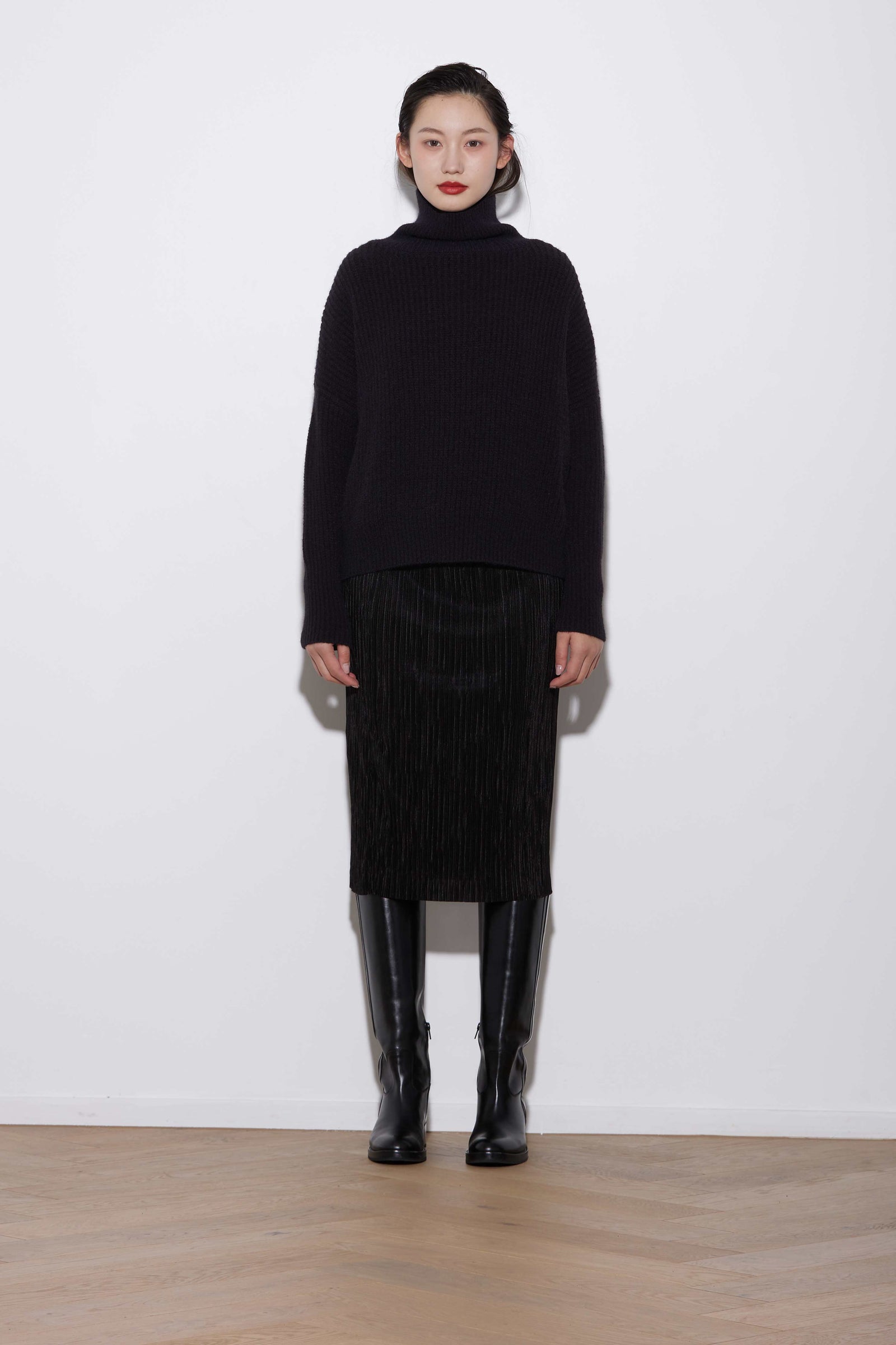 IMAGAWA TUBE SKIRT KNEELENGTH BLACK - KNUEFERMANN 