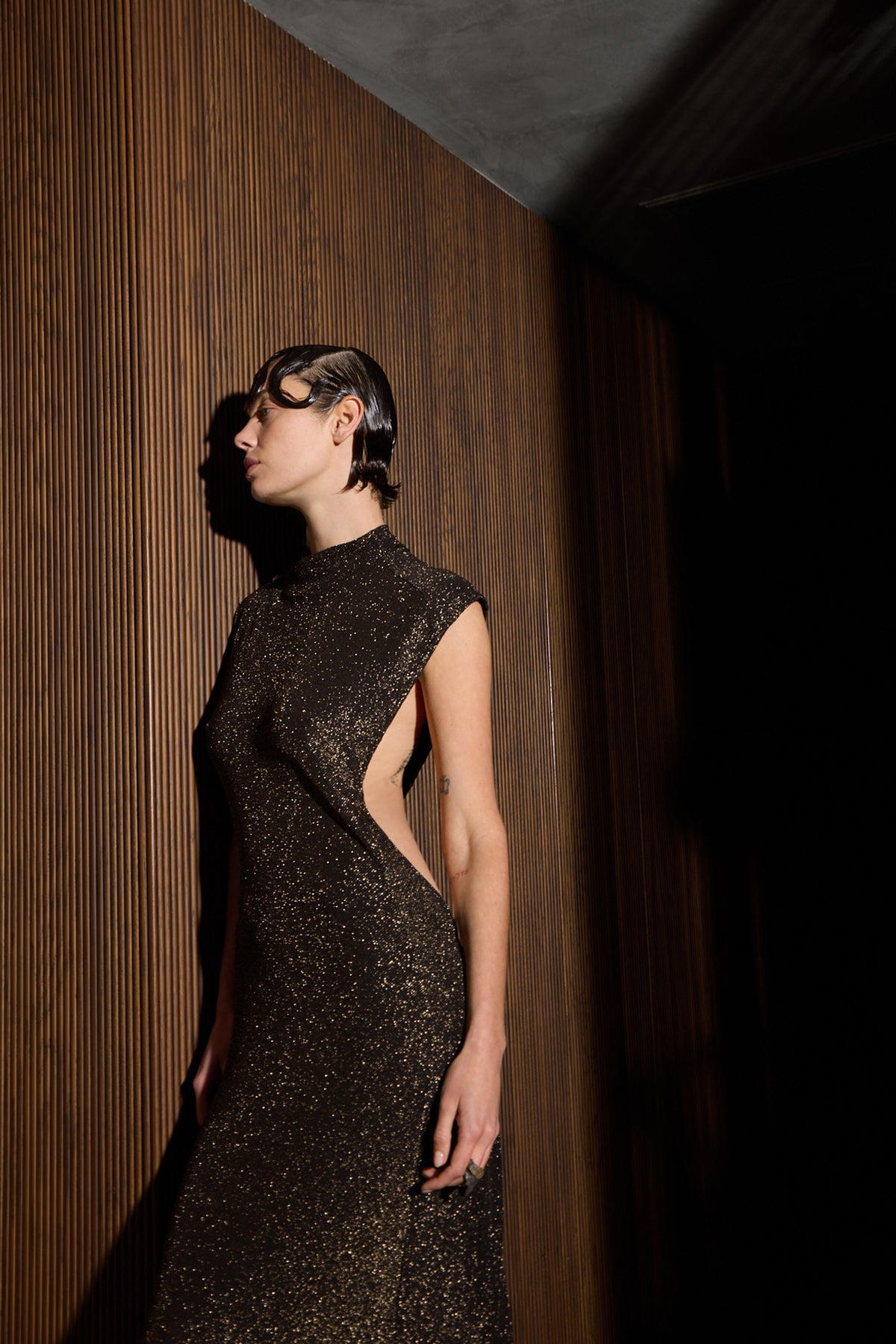 WAITA DRESS LUREX GOLD RUNWAY