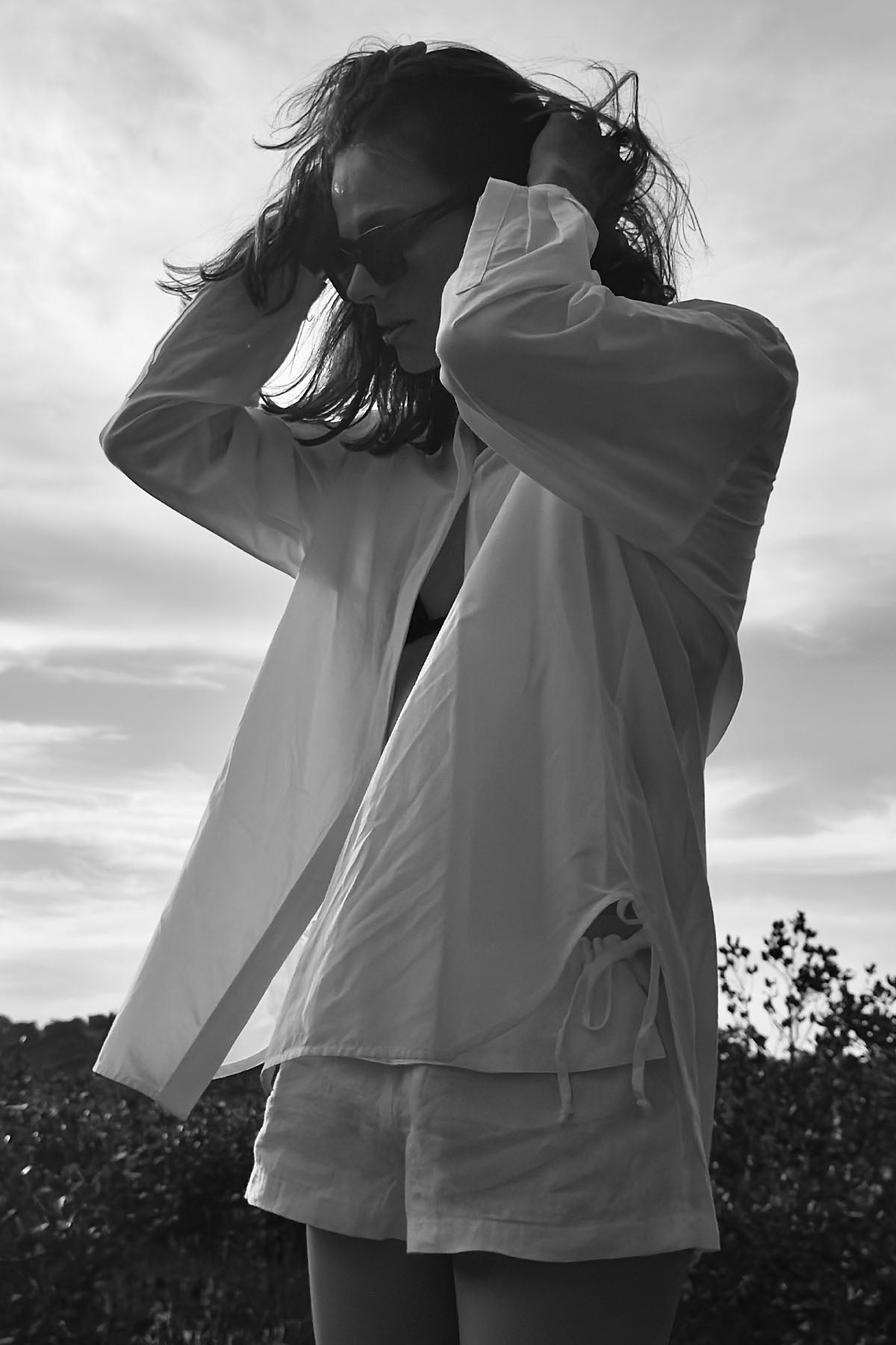 BEACH SHORTS WHITE LINEN