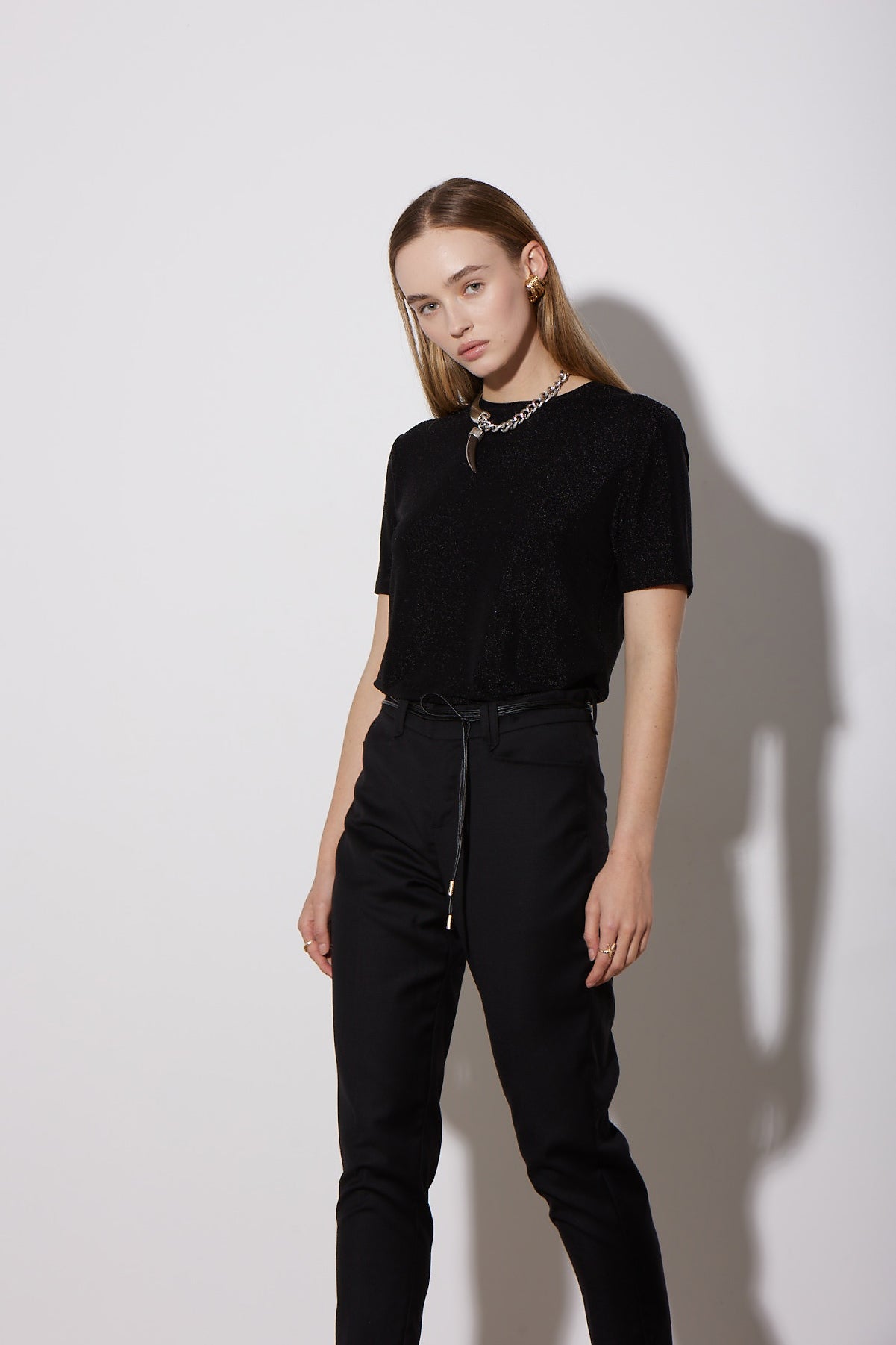 DINNER T BLACK - KNUEFERMANN 