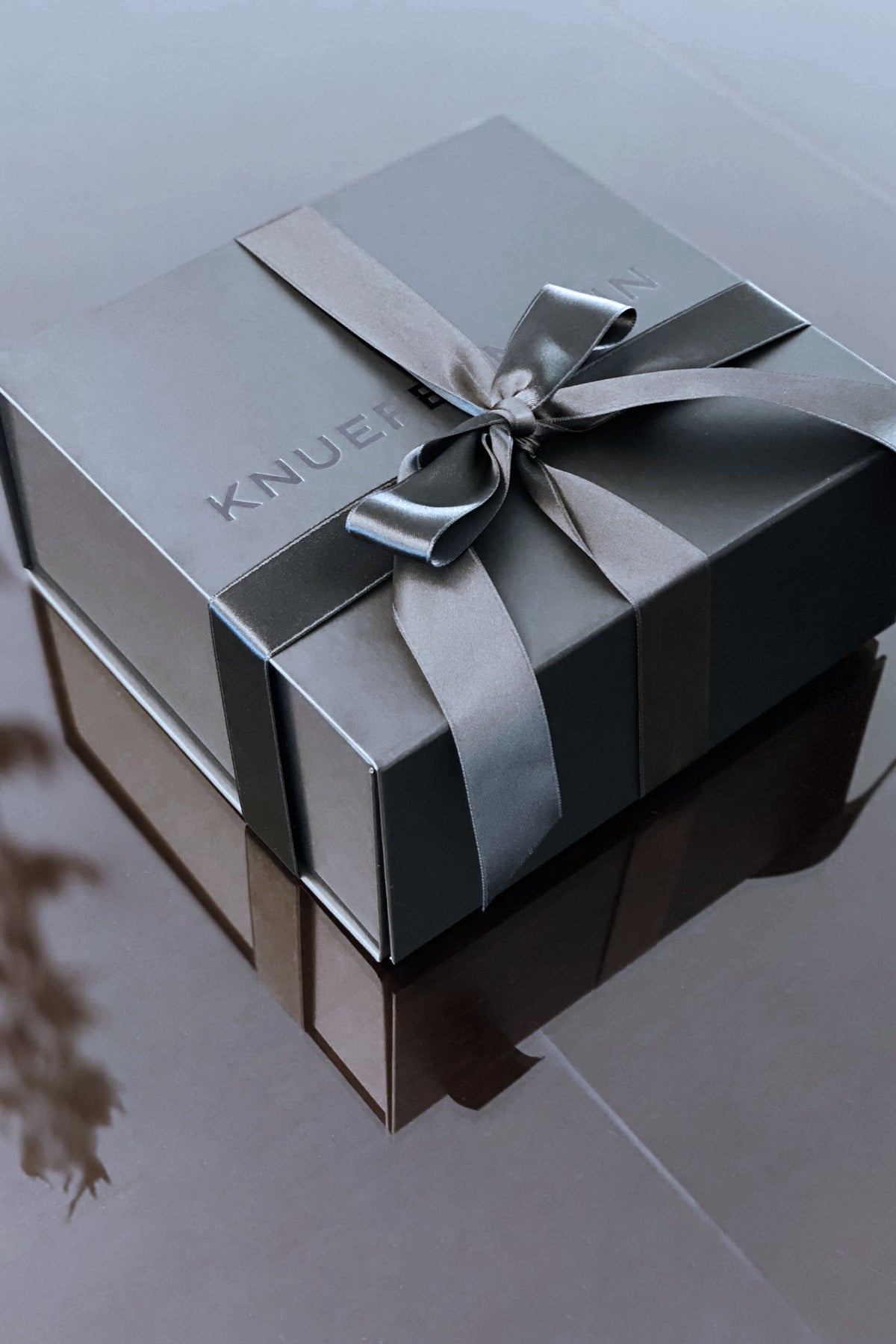 GIFT  WRAPPING