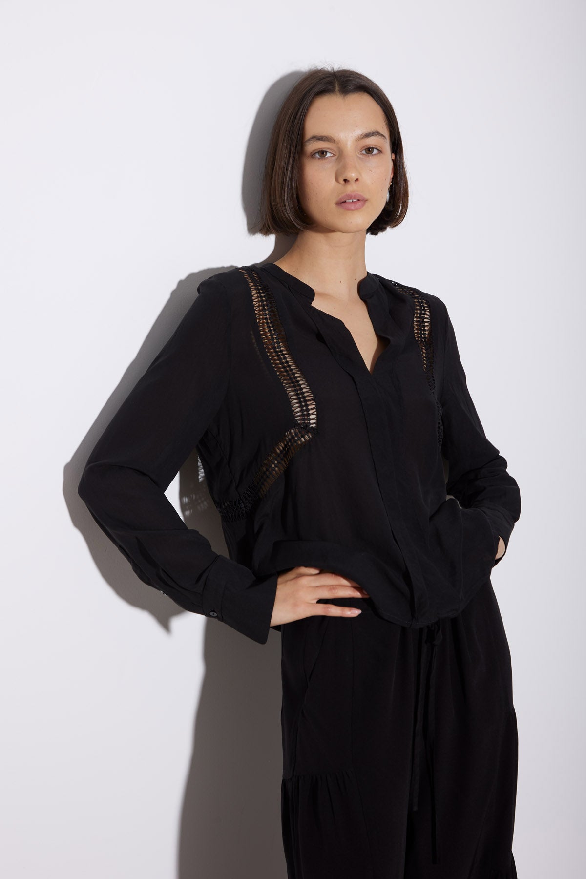 LATTICE SHIRT BLACK SILK - KNUEFERMANN 