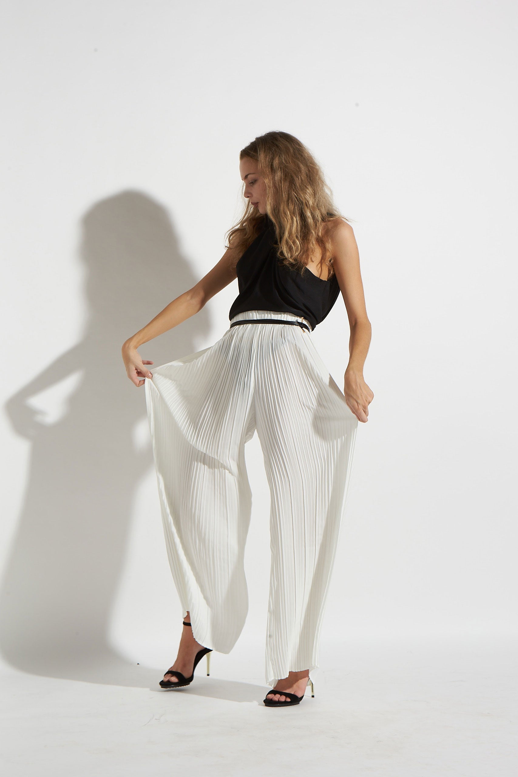 Buy 70s Palazzo Pants Off-white Pleated Wide Bell Bottoms Bohemian Hippie  Trousers High Waisted Boho Festival Summer Vintage 1970s Small Medium  Online in India - Etsy