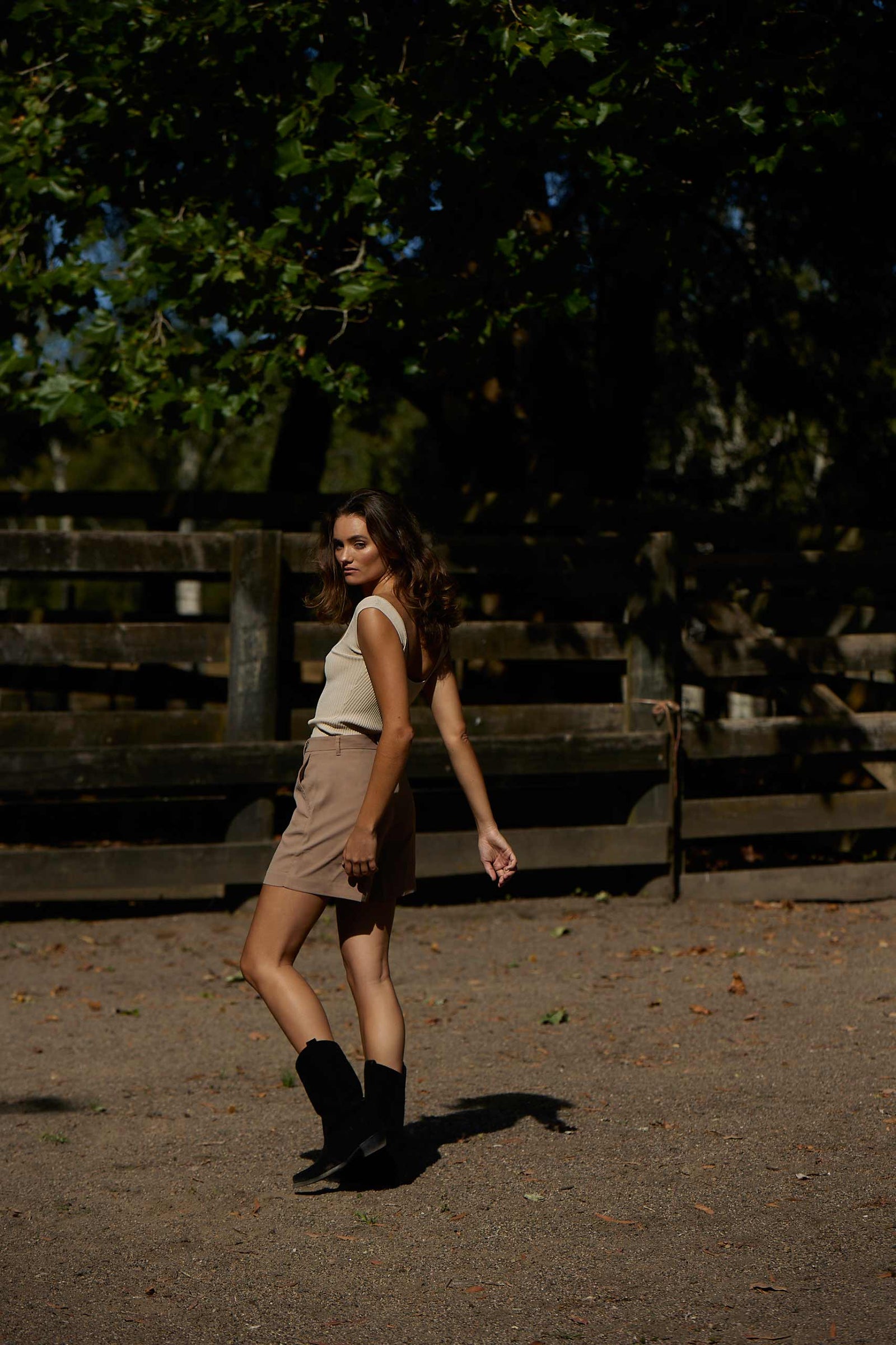 LOGAN SHORTS CAMEL - KNUEFERMANN 